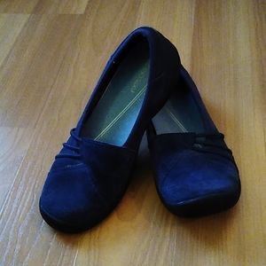 Easy Spirit slip on shoe